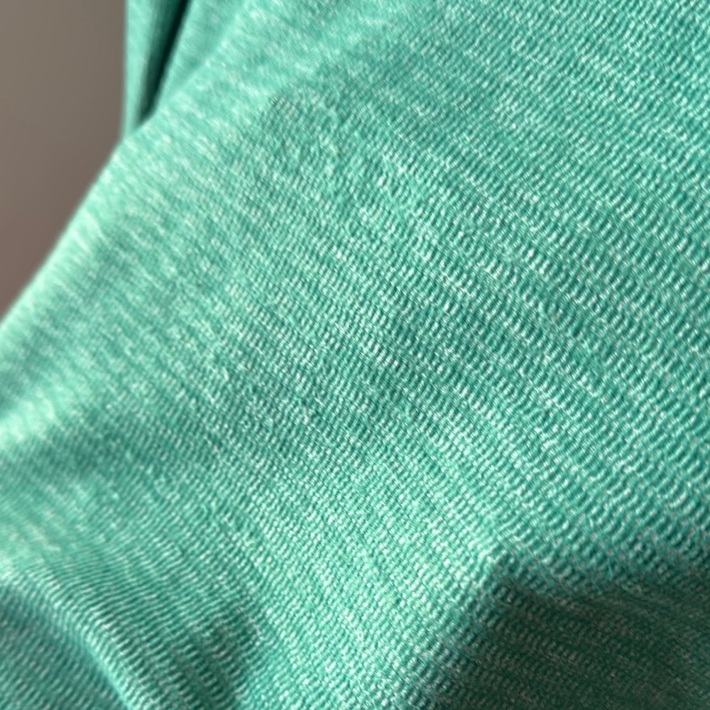 LULULEMON RUNDERFUL 1/2 zip jacket - Picture 10 of 10